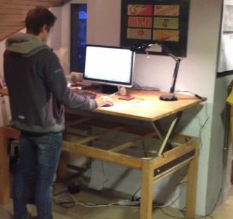 Awesome Stand and Adjustable Computer Desk Designs Nowadays